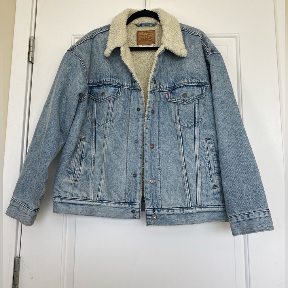 Levi’s Ex-boyfriend Sherpa Trucker Jacket